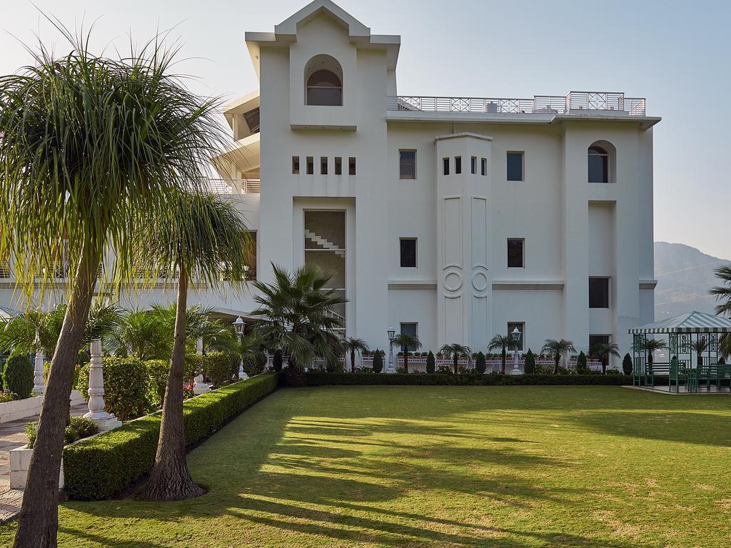 Club Mahindra Kandaghat Exterior foto